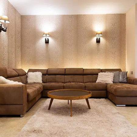 1331 Villa *