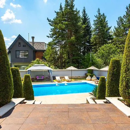 1331 Villa