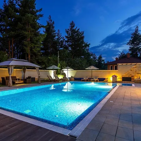 1331 Villa *